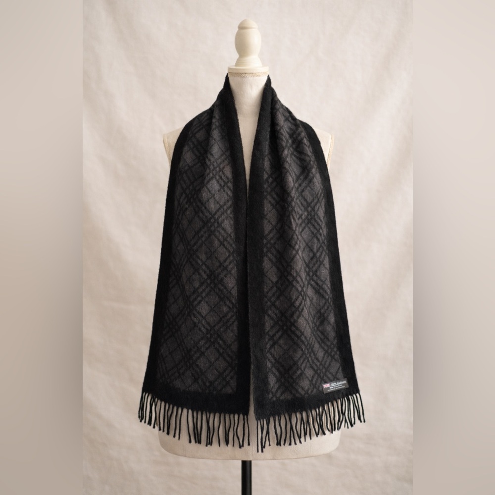 Vintage 100% Cashmere Plaid Scarf Made in Scotland Charcoal Black